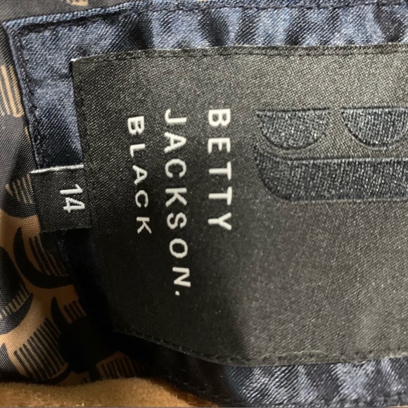 BETTY JACKSON - Wool/Cashmere Car Coat UK 14/ US 10 - Picture 8 of 8